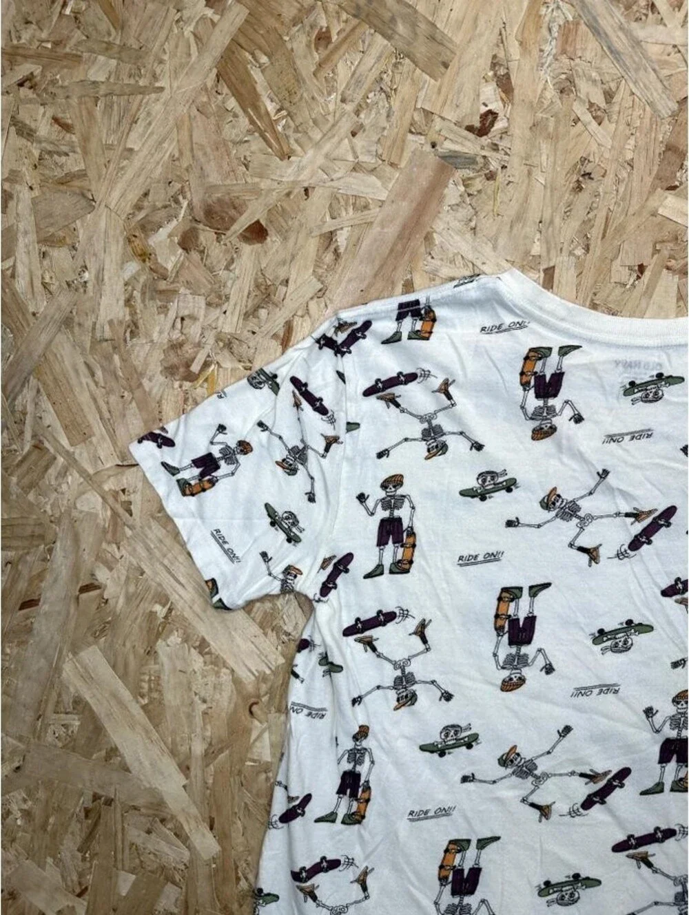 Old Navy Boys Softest Tee XL 14-16 White Skeleton Skateboard Graphic T-Shirt